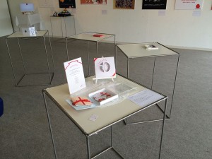 グラフィック２年次修了制作展-6